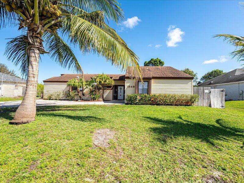 1549 Croquet Street - Photo 1
