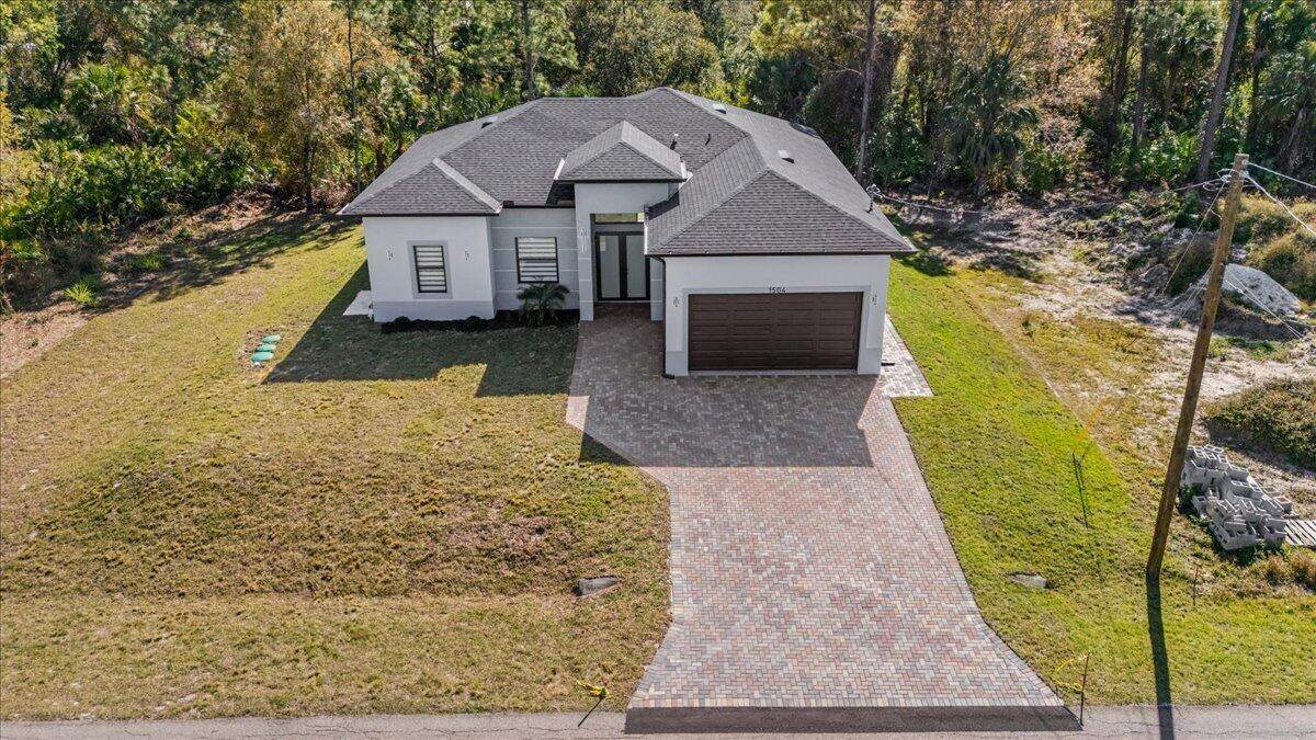 1504 6th Street - Photo 1