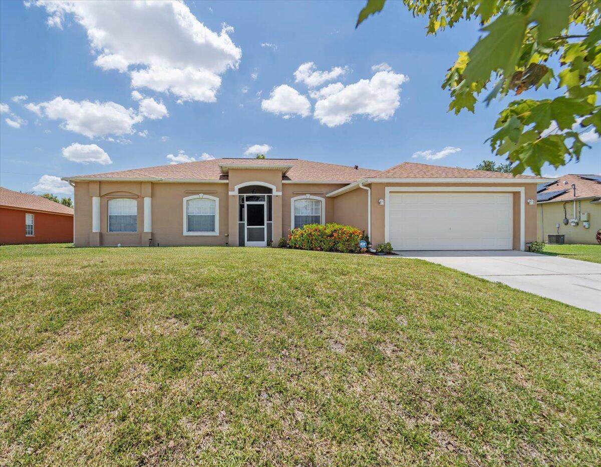 821 Carlfield Avenue - Photo 1