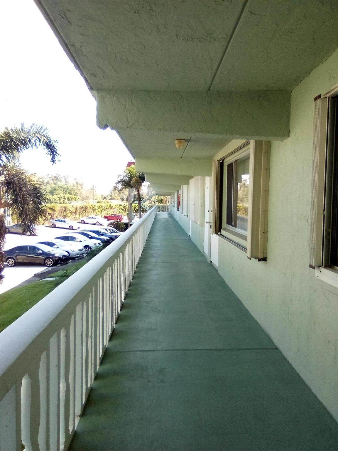 3300 Springdale Boulevard - Photo 1