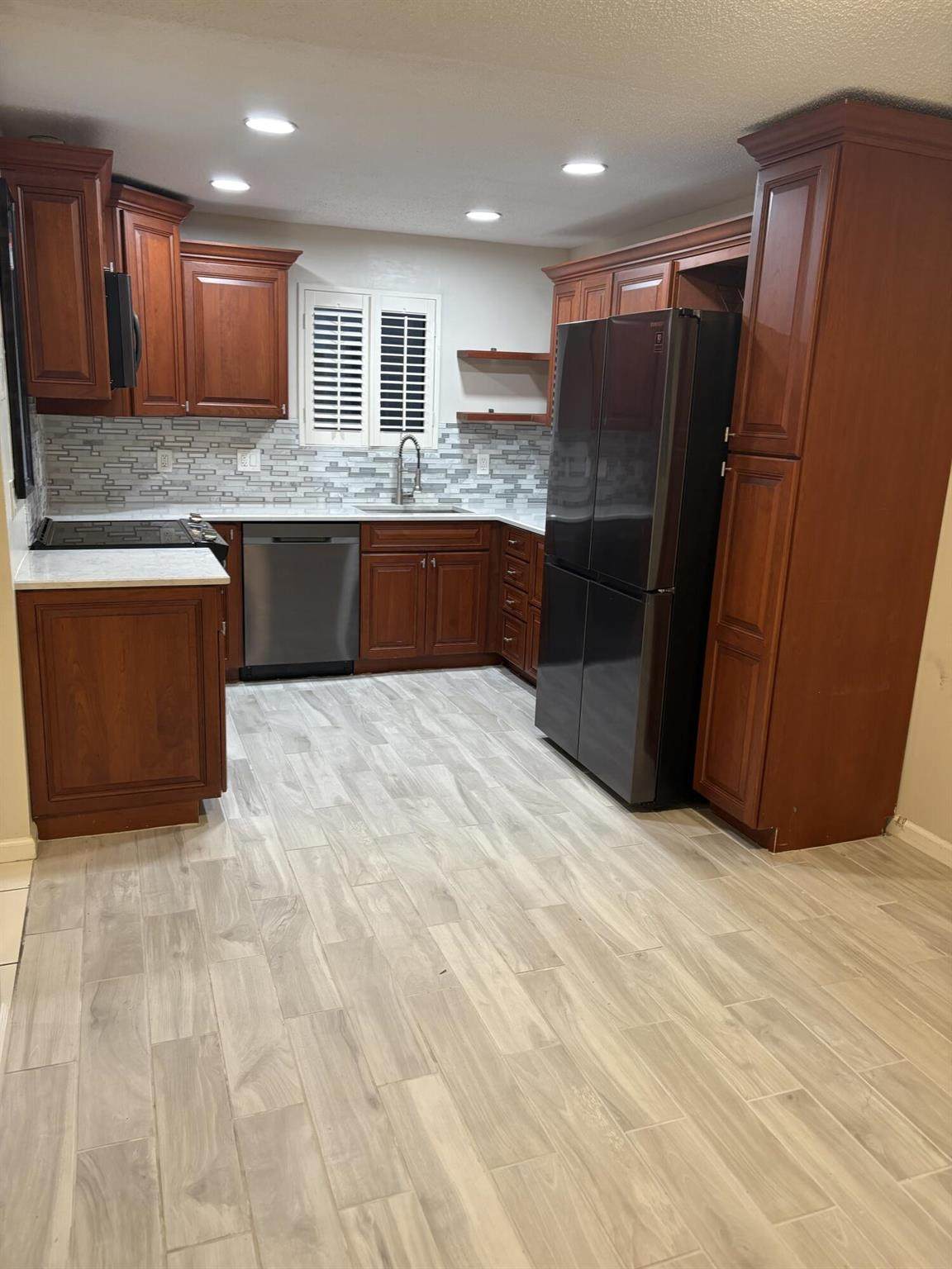 950 Kanner Highway - Photo 1