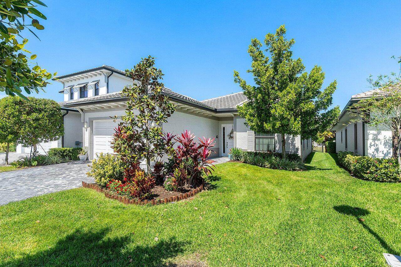 3049 Safflower Circle - Photo 1