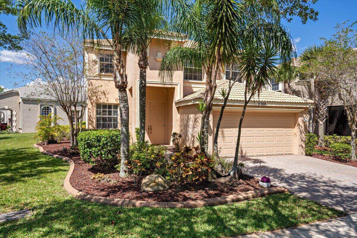 11769 Bennington Circle - Photo 1