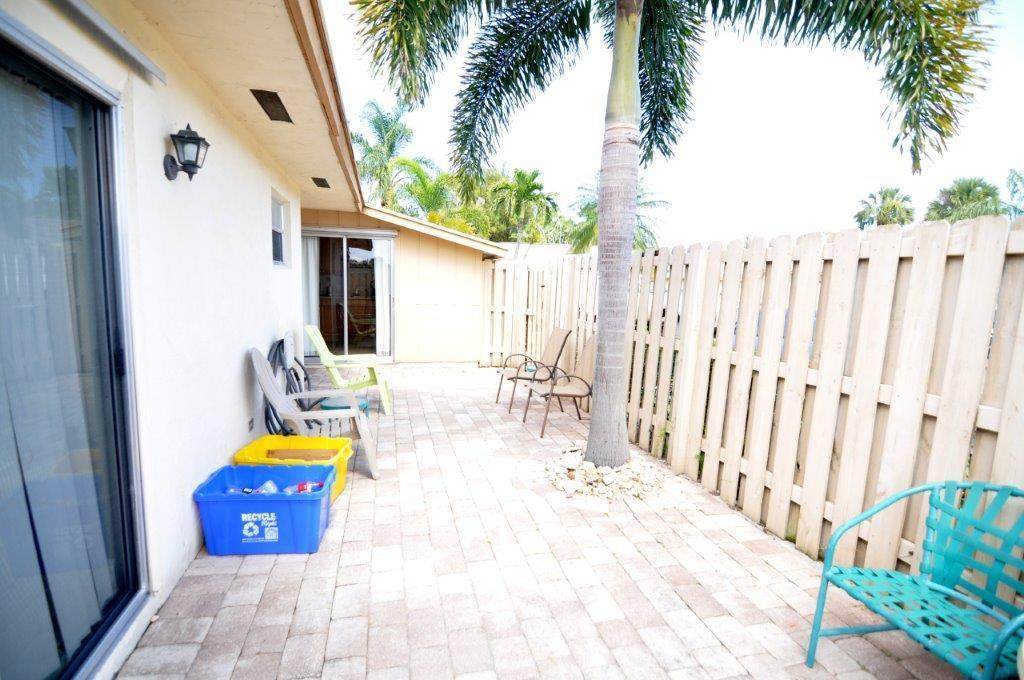 https://bt-photos.global.ssl.fastly.net/beaches/orig_boomver_1_R11077847-2.jpg