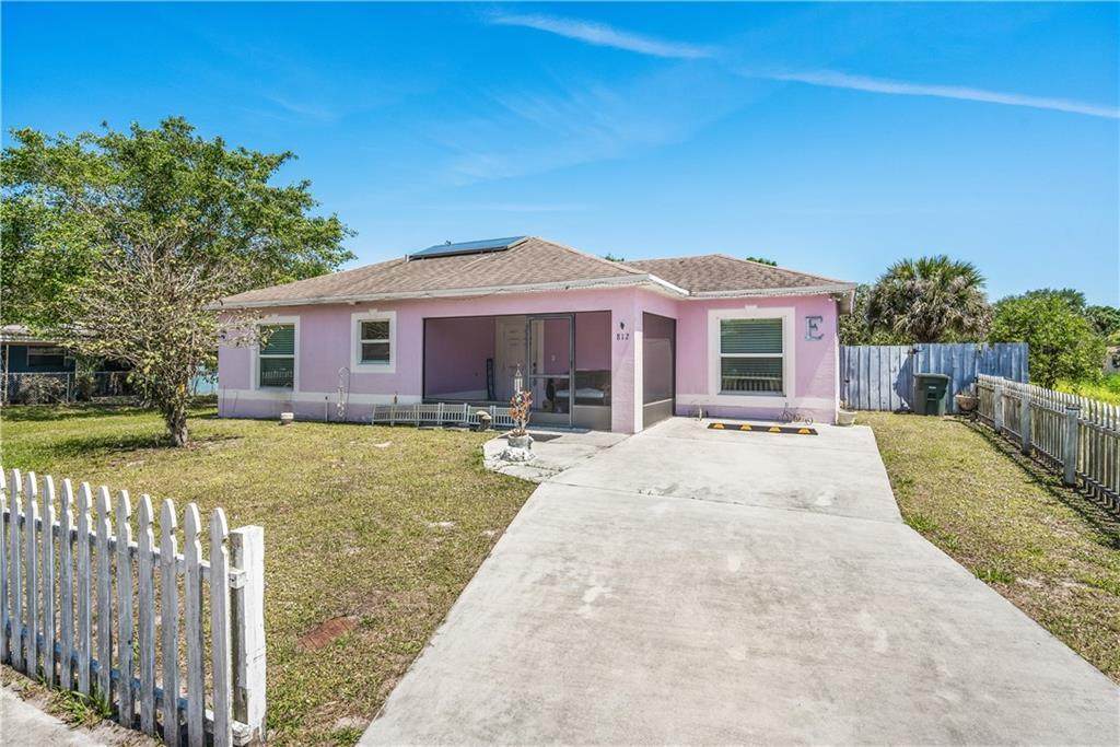 812 21st Street - Photo 1