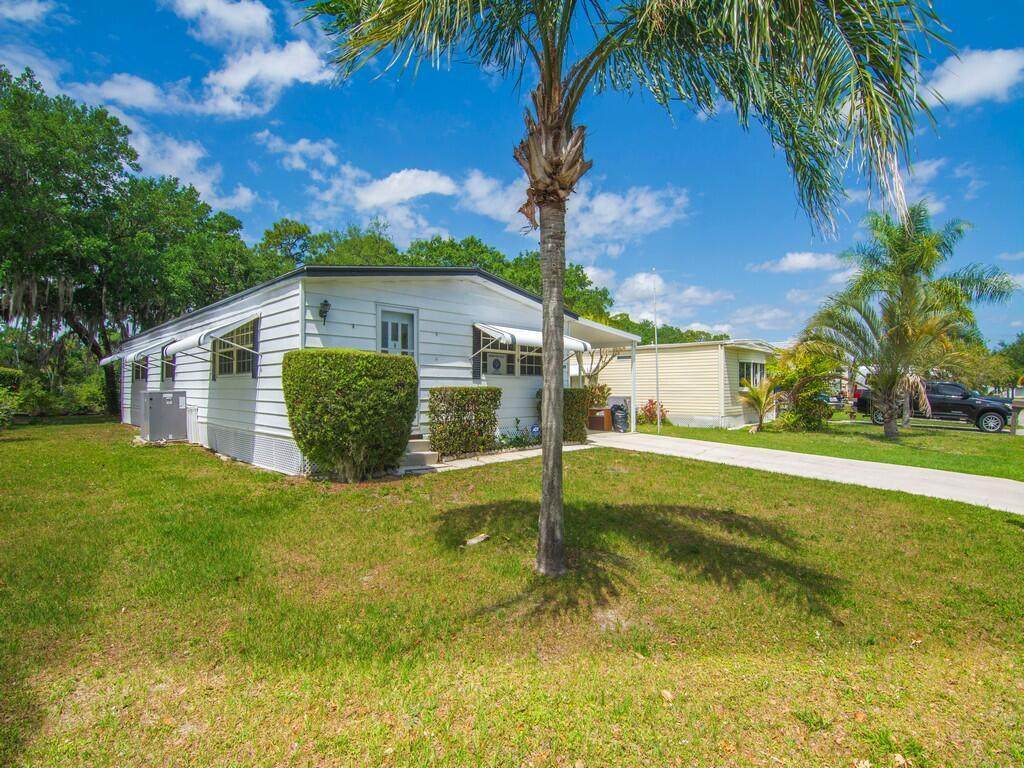 139 Camino Del Rio - Photo 1