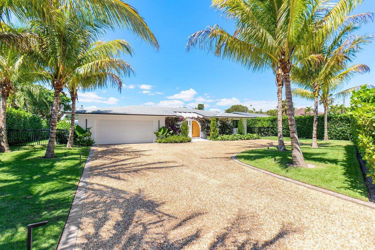 7711 Lake Drive - Photo 1