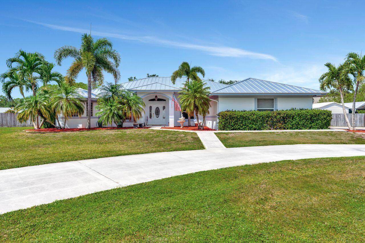 13229 158th Street - Photo 1