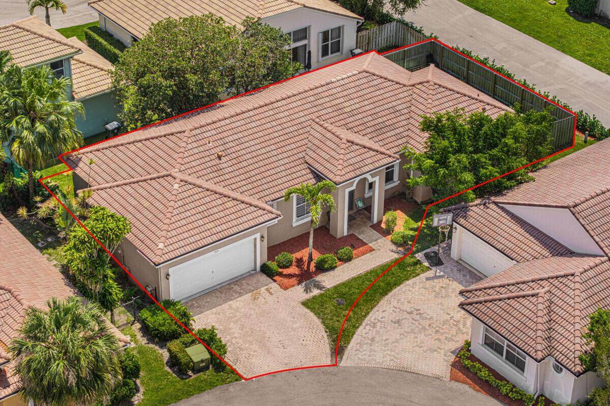 1834 Capeside Circle - Photo 1
