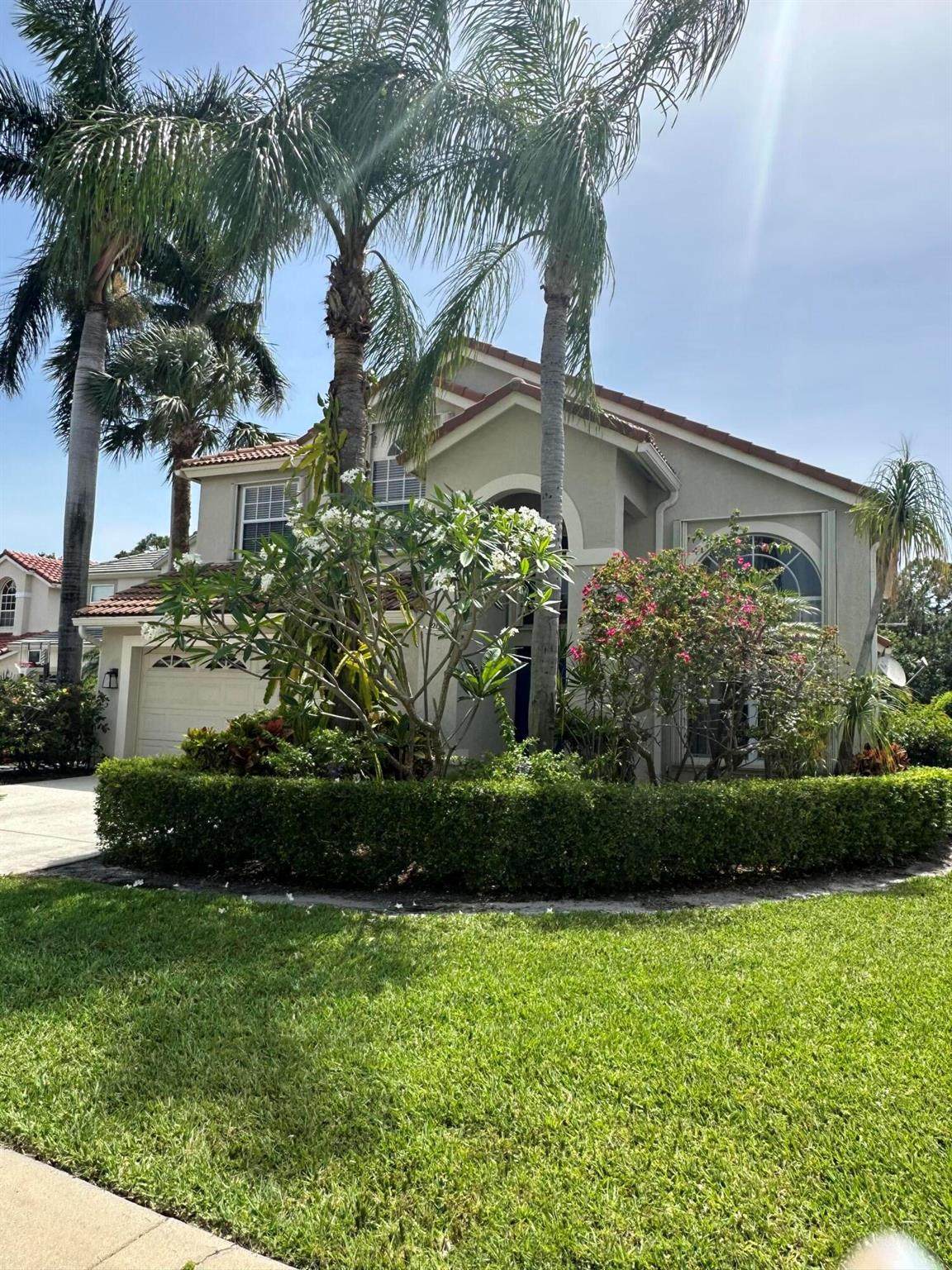 207 Pennock Trace Drive - Photo 1