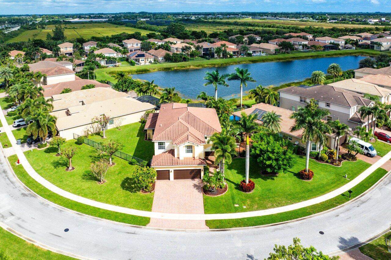 8440 Serena Creek Avenue - Photo 1