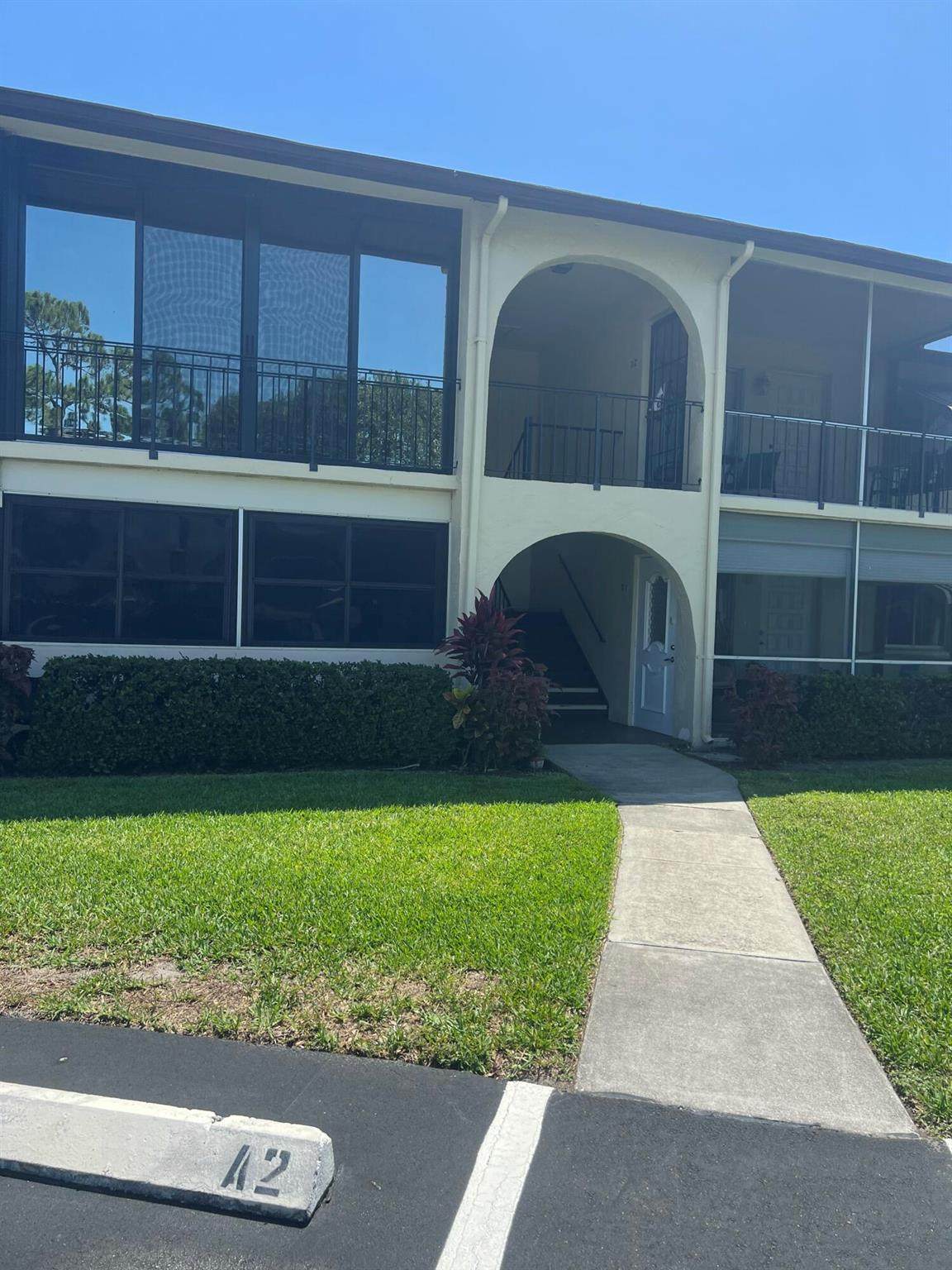 3526 La Palmas Ct Court - Photo 1