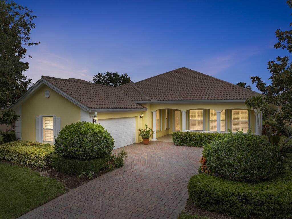 5422 Barbados Square - Photo 1
