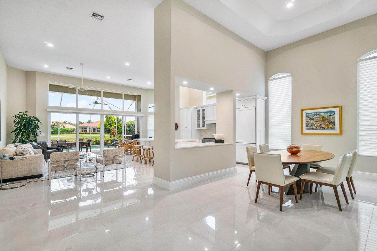 391 Isle Court - Photo 1