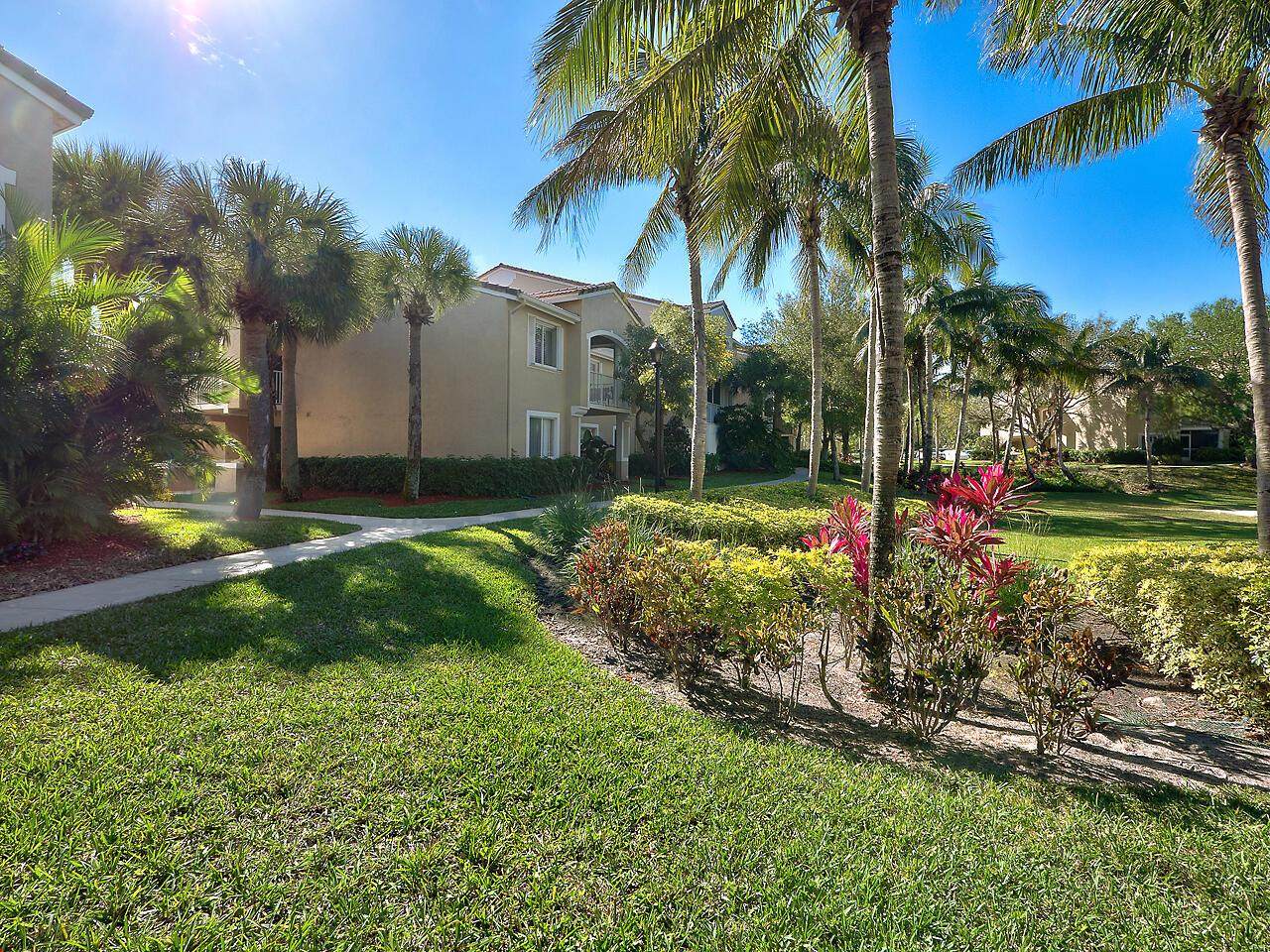 284 Village Boulevard - Photo 1