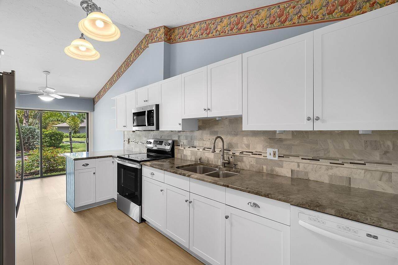 723 Timber Ridge Trail - Photo 1