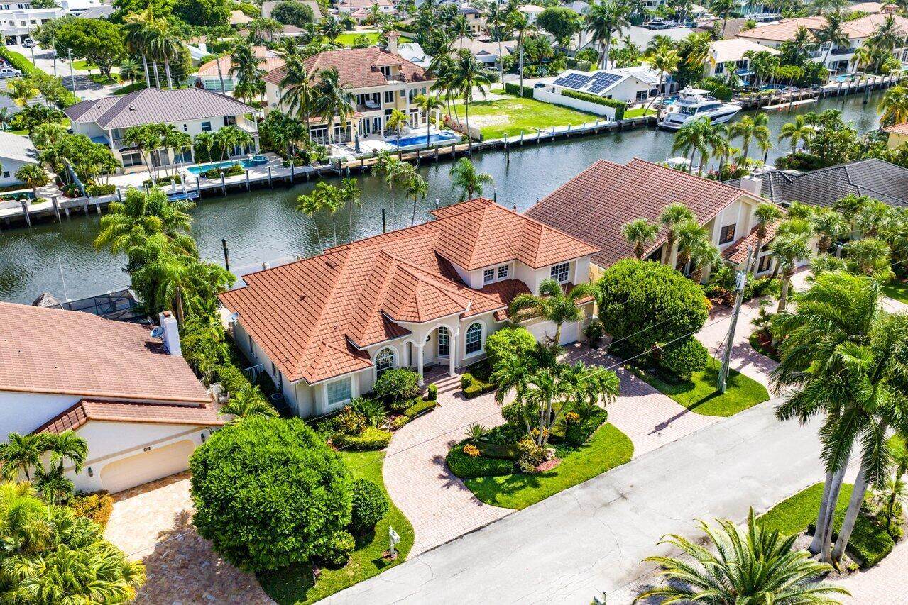 923 Hyacinth Drive - Photo 1