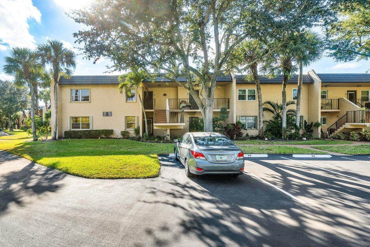 148 Lake Constance Drive - Photo 1