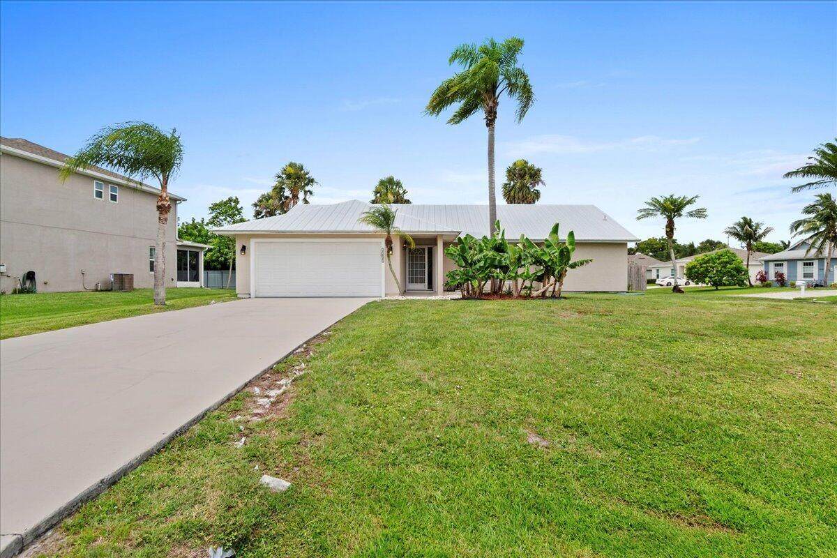 2231 Abalon Circle - Photo 1