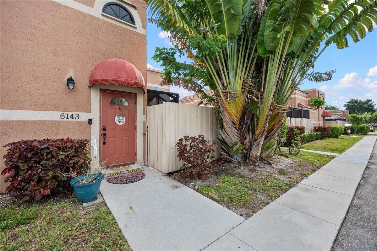 6143 Seven Springs Boulevard - Photo 1