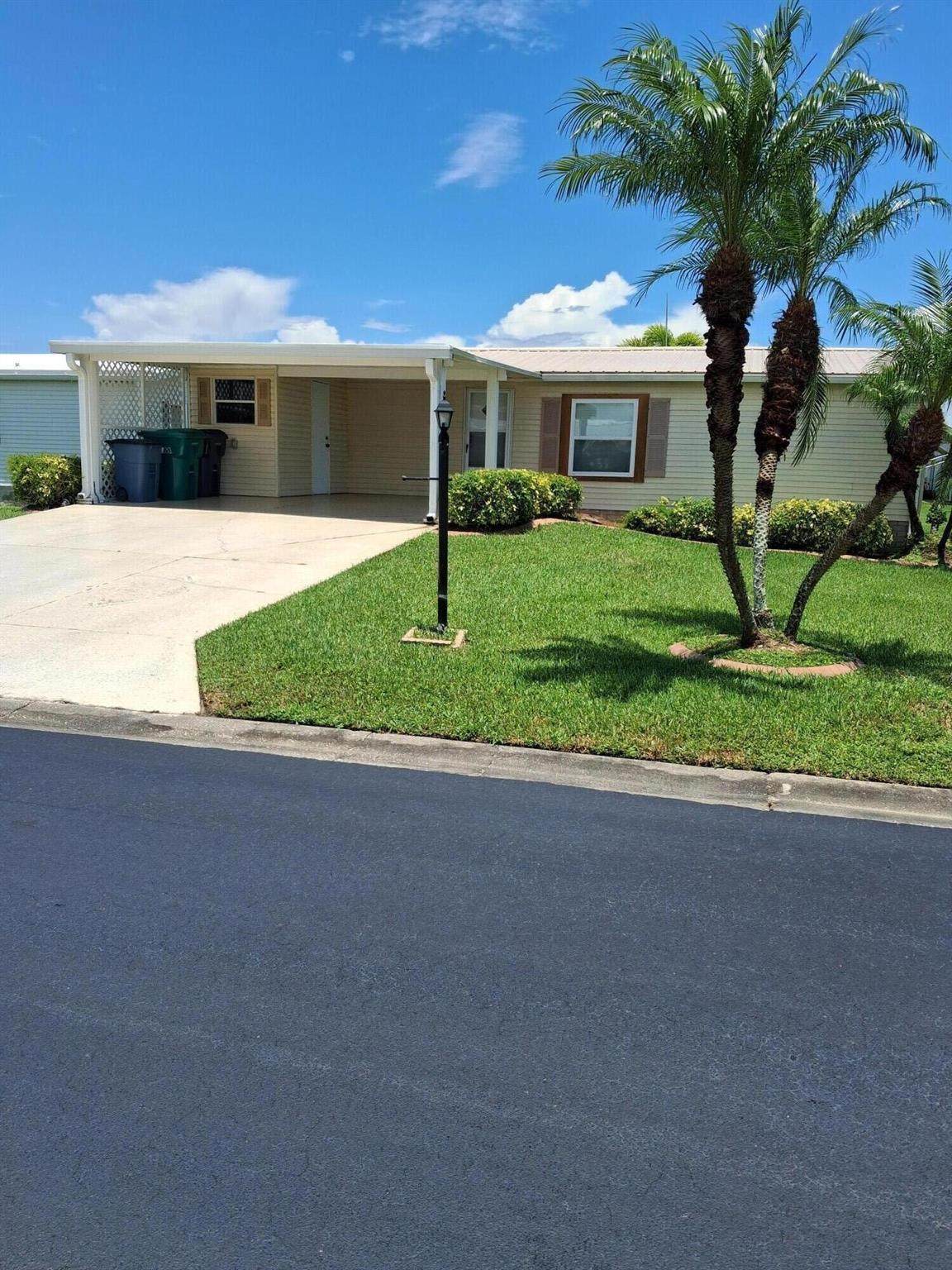 1660 35 Circle - Photo 1