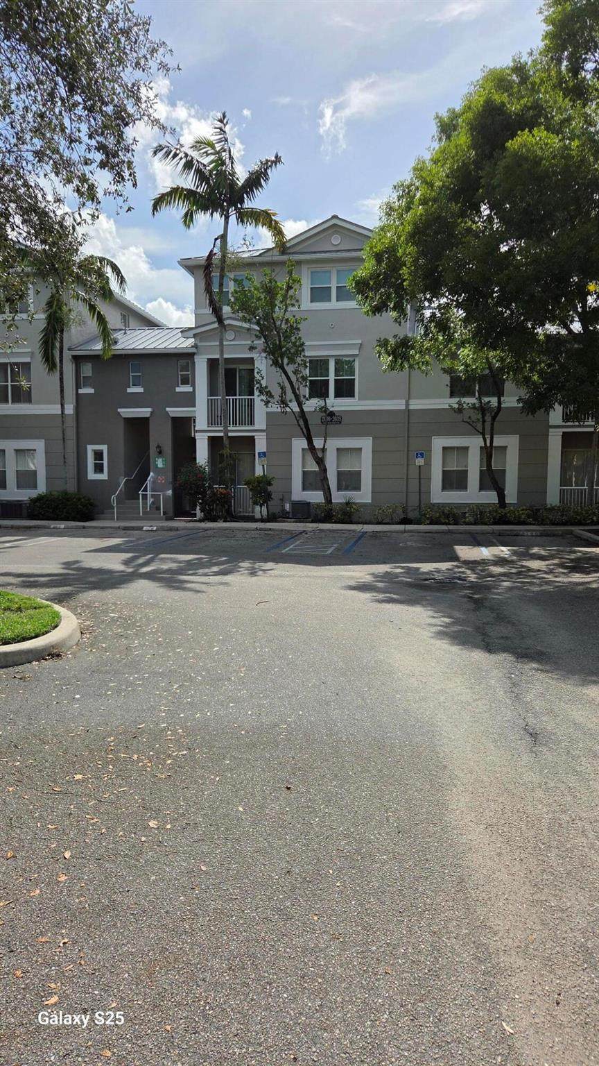 2009 Shoma Dr - Photo 1