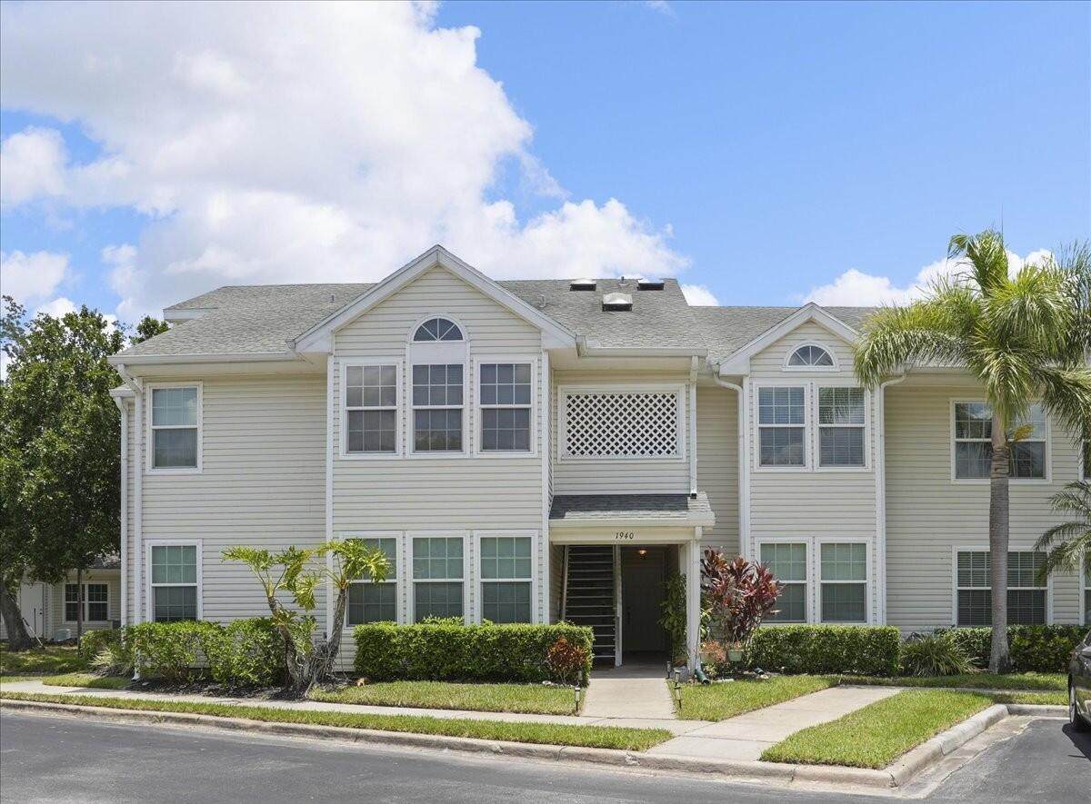 1940 Westminster Circle - Photo 1