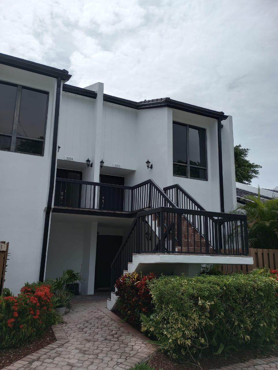 3205 Bridgewood Drive - Photo 1