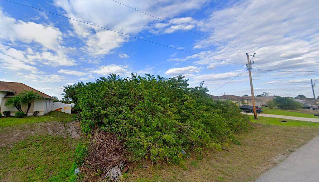 2706 27th Street - Photo 1