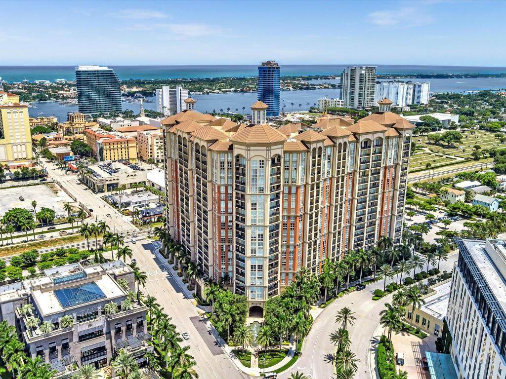 550 Okeechobee Boulevard - Photo 1