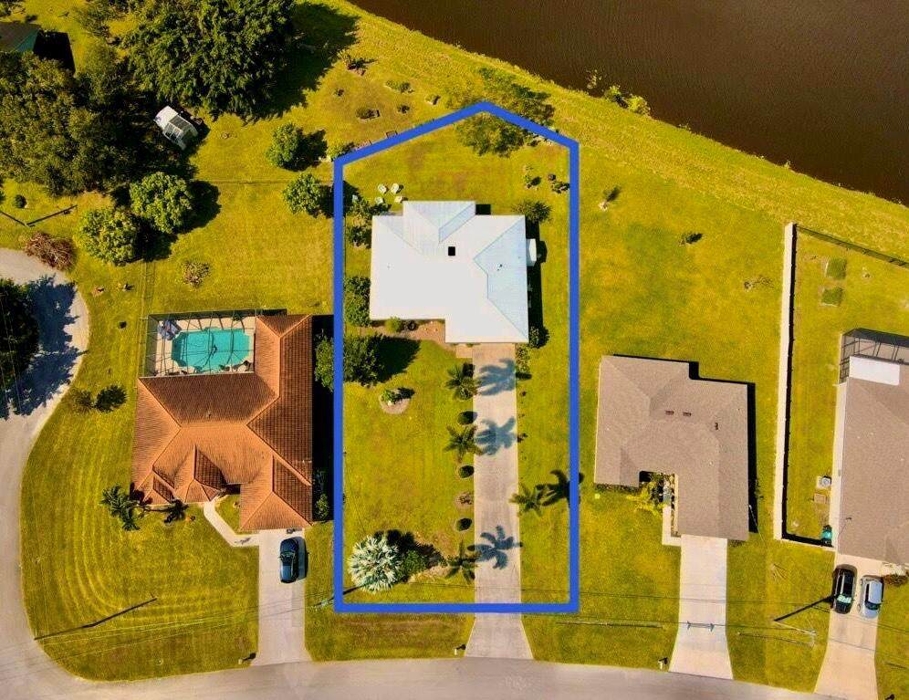 200 Ridgecrest Drive - Photo 1