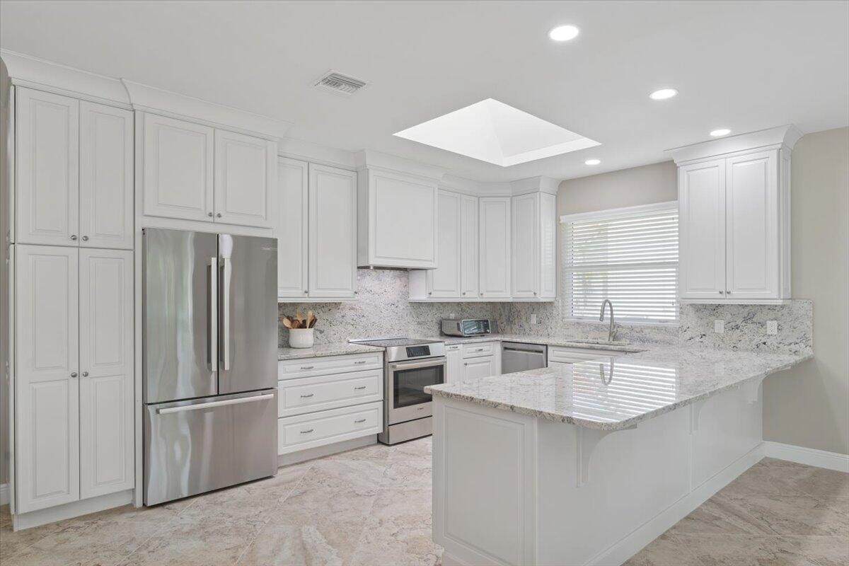 7250 Reserve Creek Drive - Photo 1