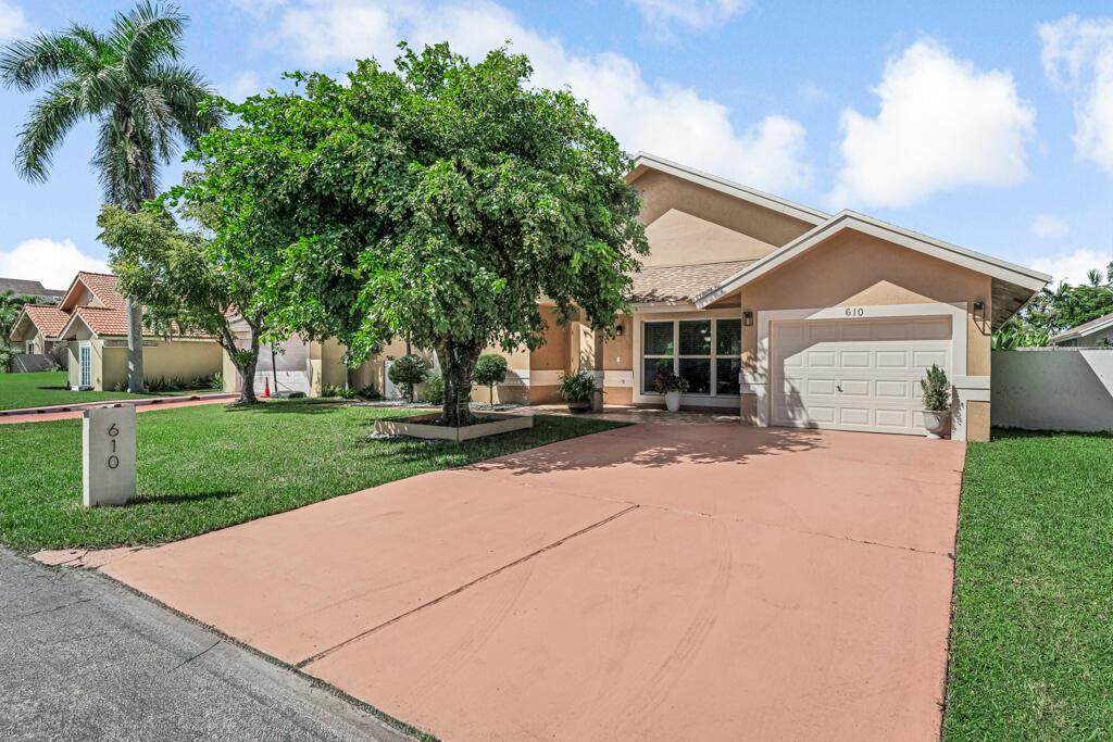 610 207th Avenue - Photo 1