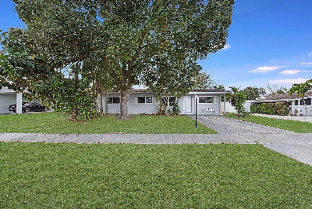 710 Cayuga Street - Photo 1