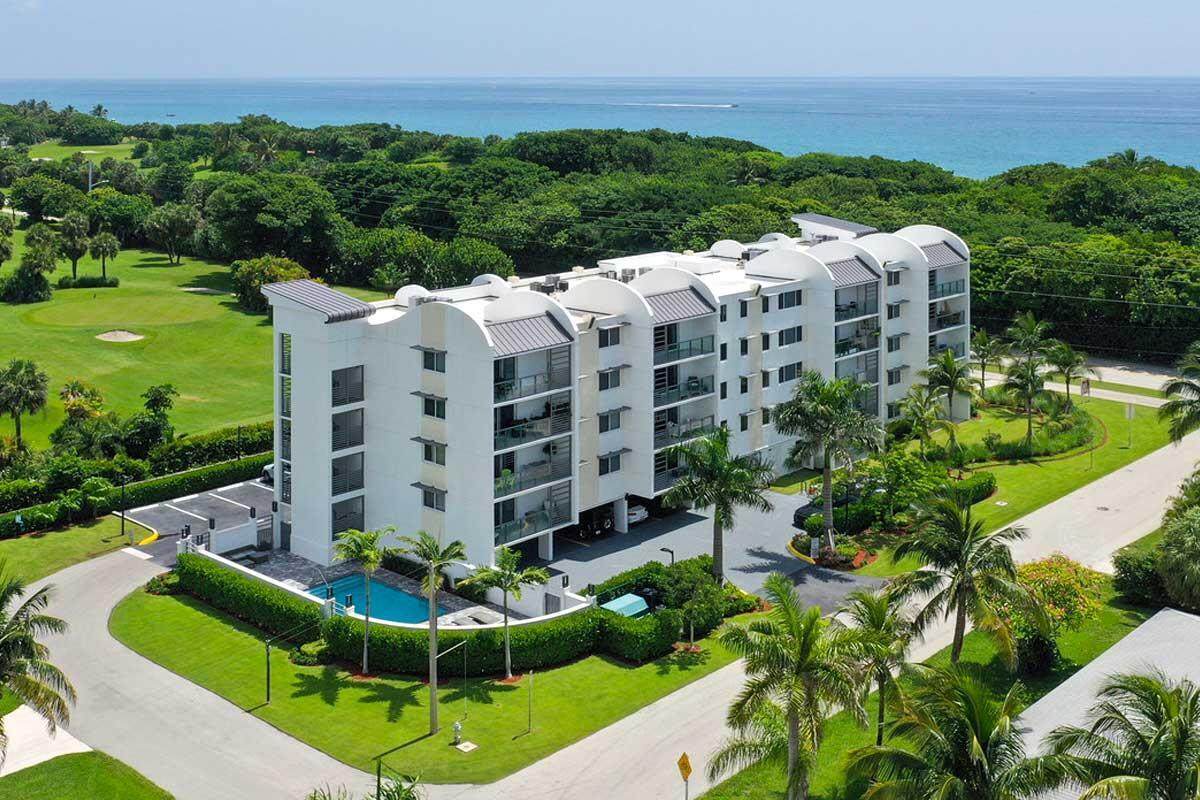 601 Ocean Boulevard - Photo 1