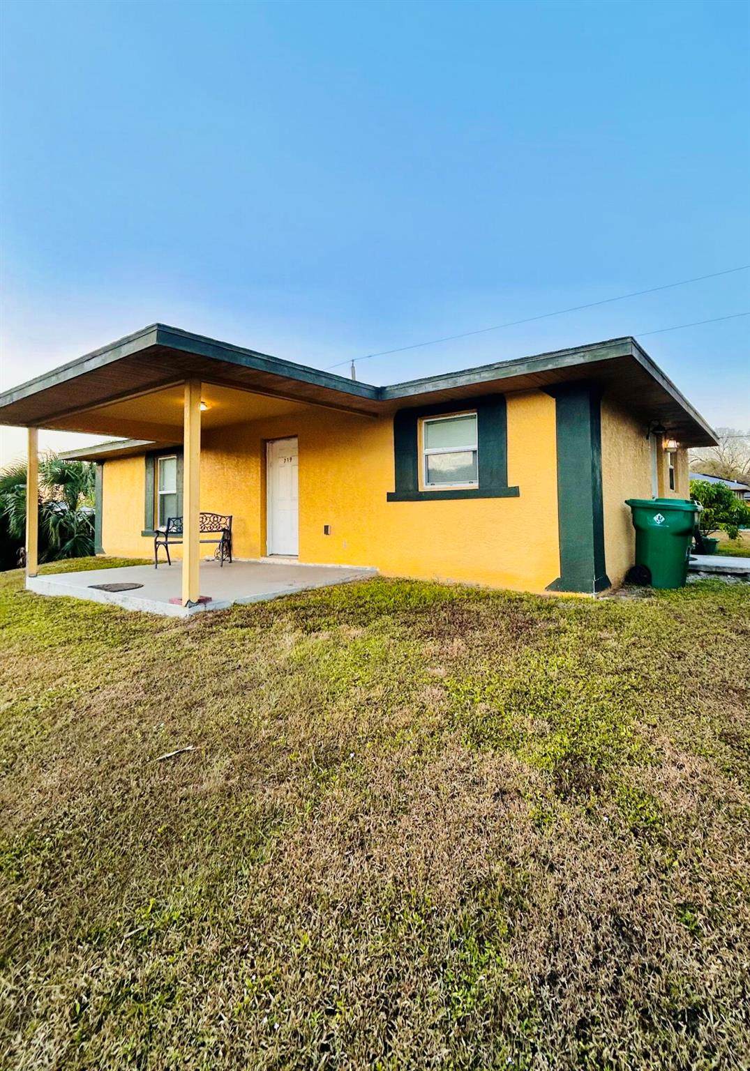 719 Carolina Avenue - Photo 1