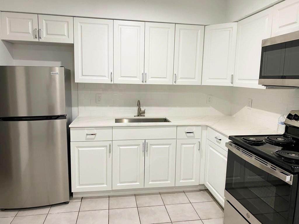 2715 Ponce De Leon - Photo 1