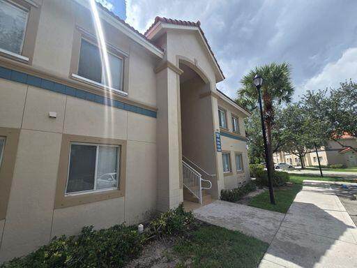 1161 Golden Lakes Boulevard - Photo 1