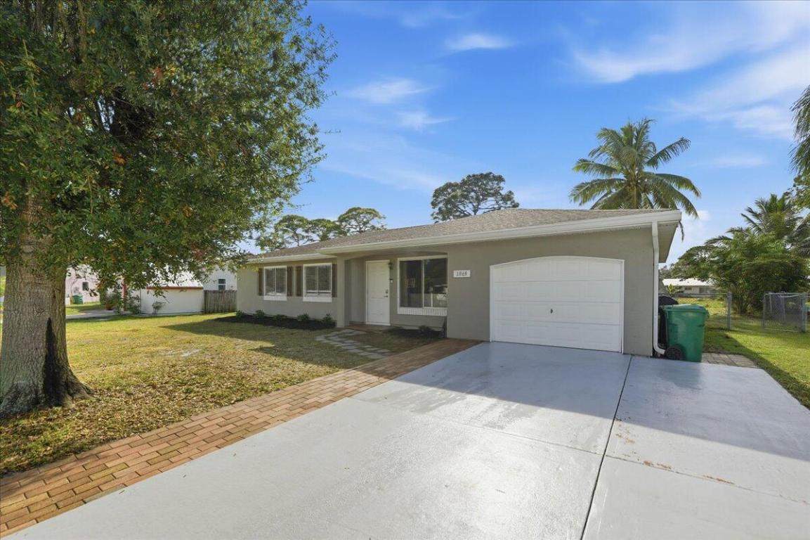 1969 Redwing Cir Circle - Photo 1
