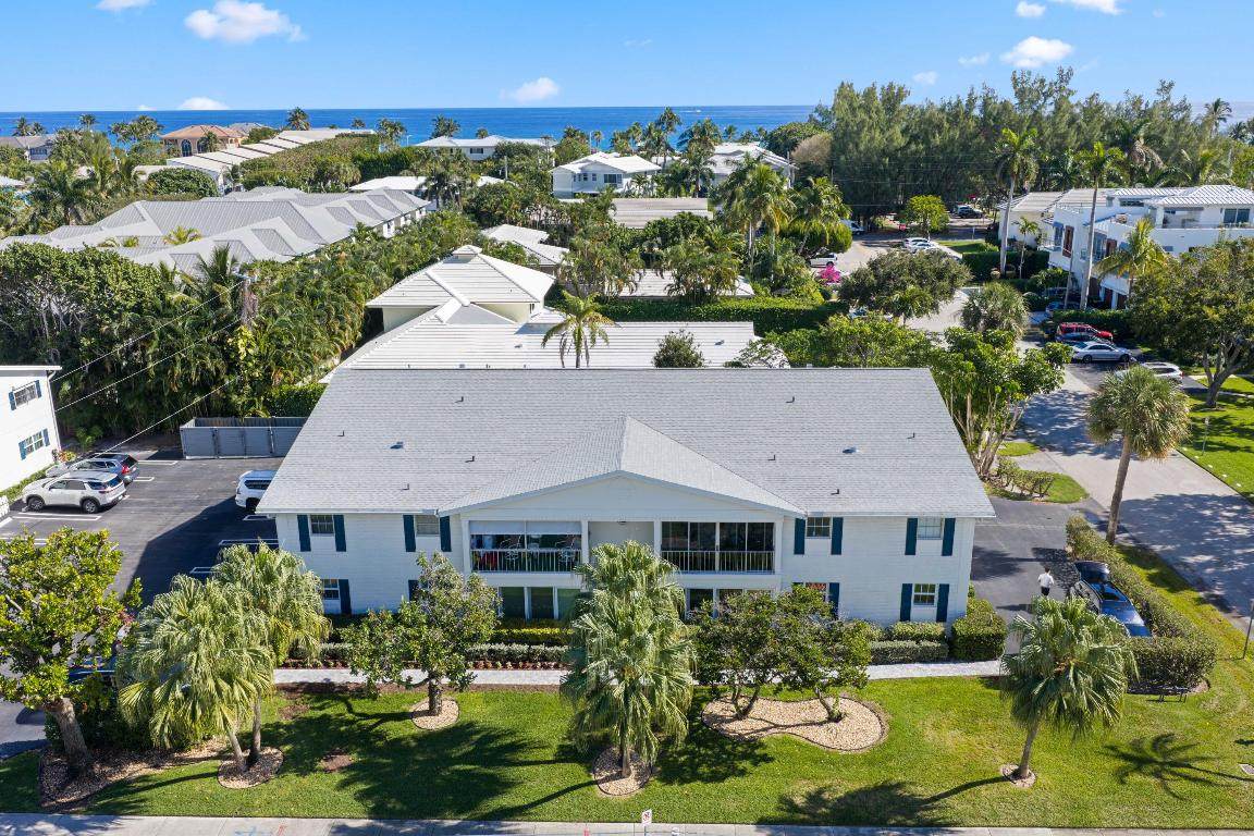 315 Venetian Drive - Photo 1