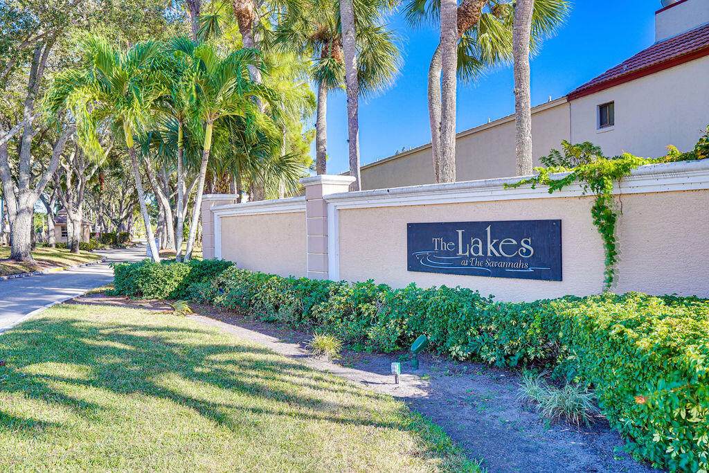 1775 Lakefront C2 Boulevard - Photo 1