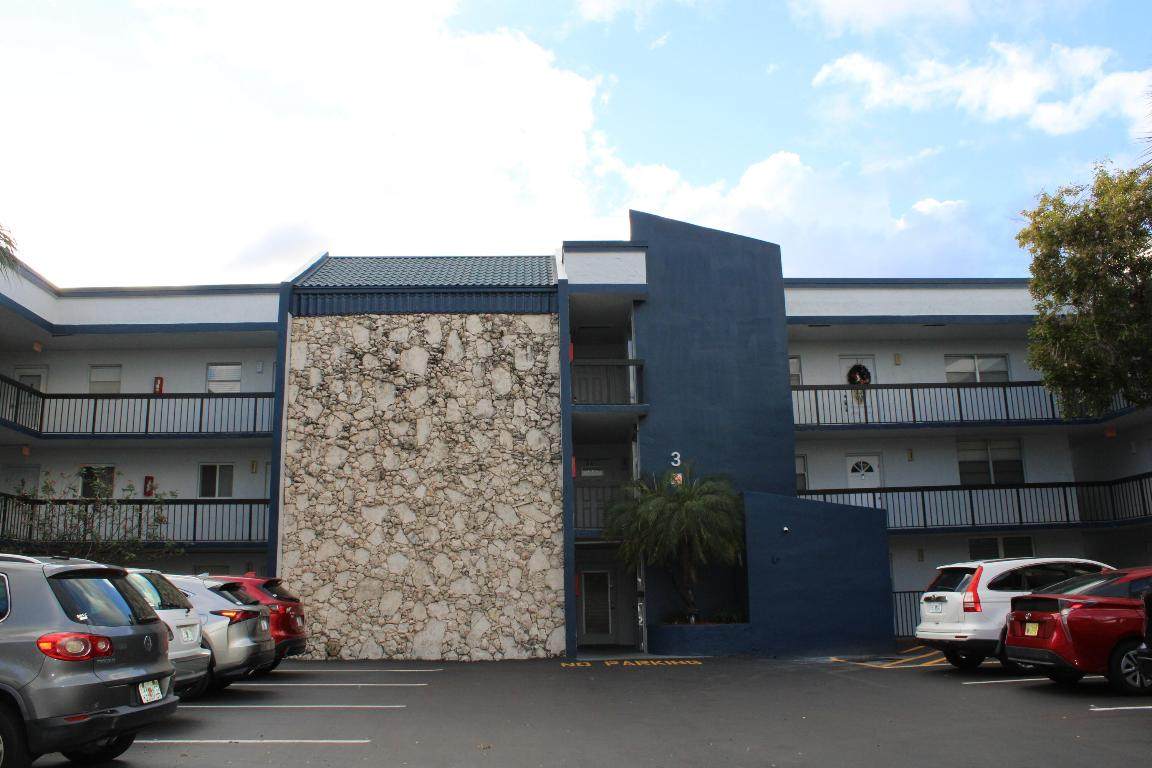 3200 Holiday Springs Boulevard - Photo 1