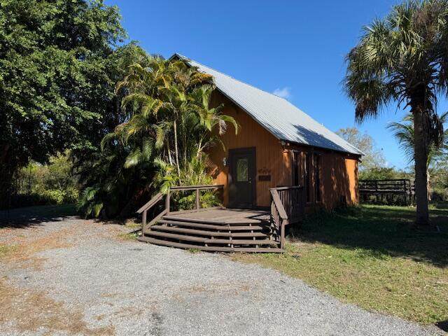 5604 Cassia Drive - Photo 1