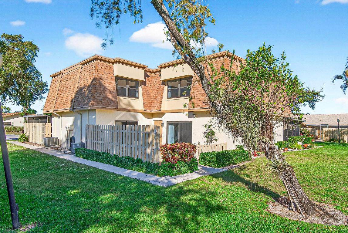 865 29th Avenue - Photo 1