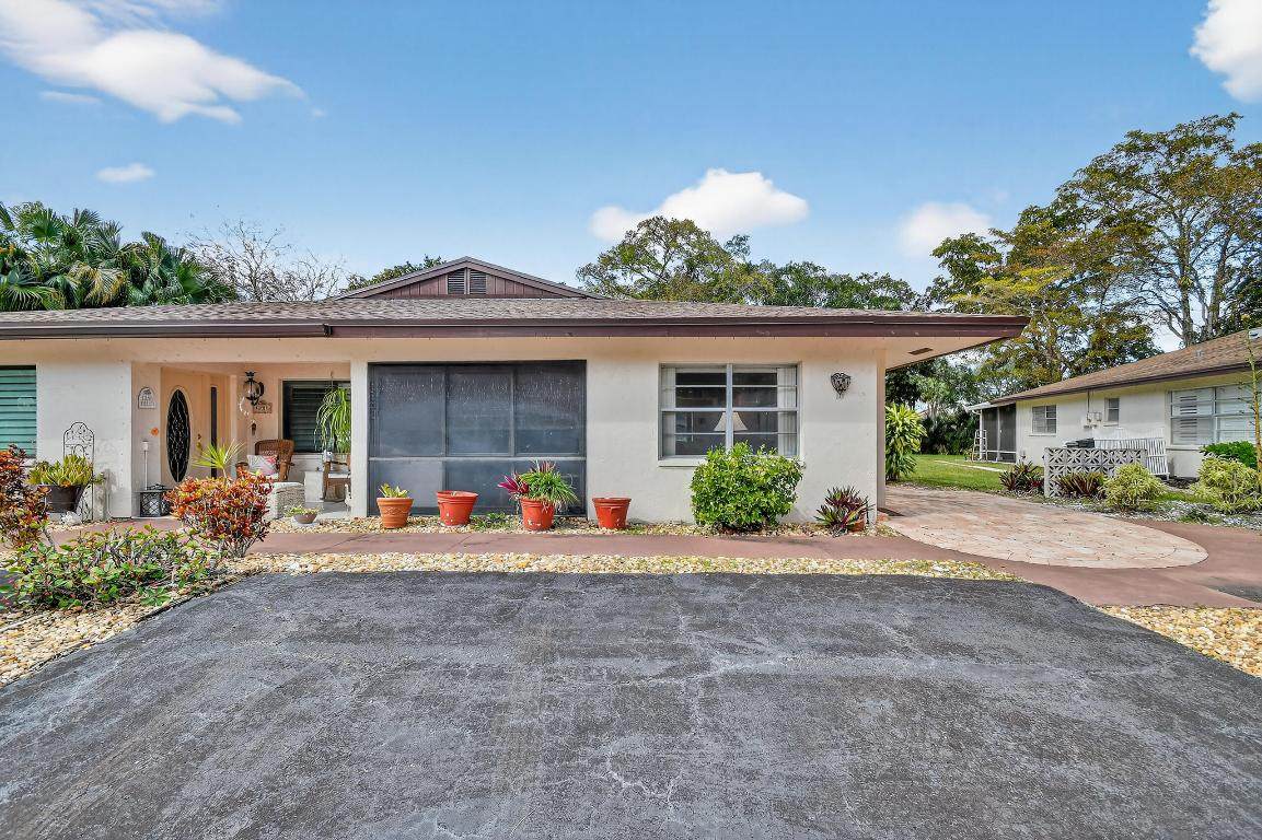 5199 Rose Hill Drive - Photo 1