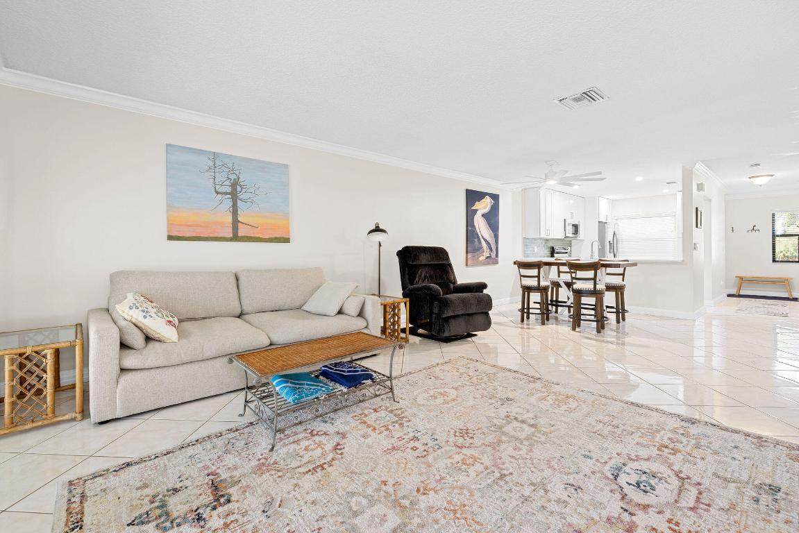 9193 Pecky Cypress - Photo 1