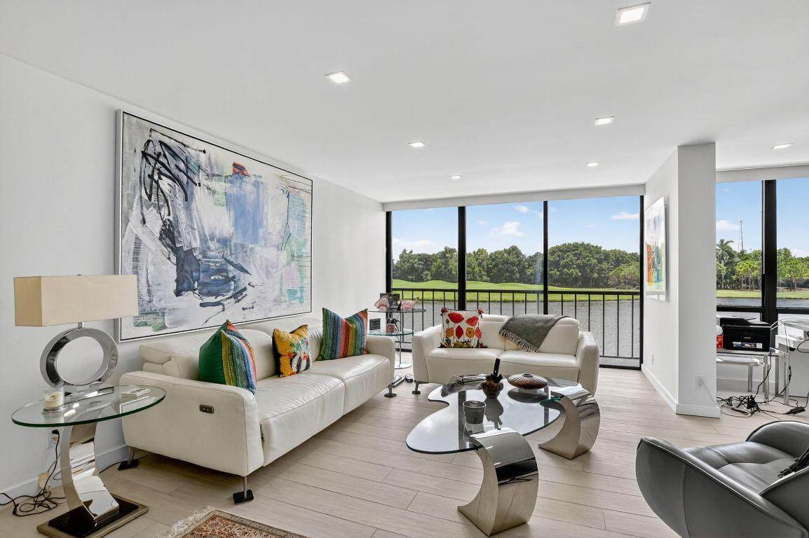 7768 Lakeside - Photo 1