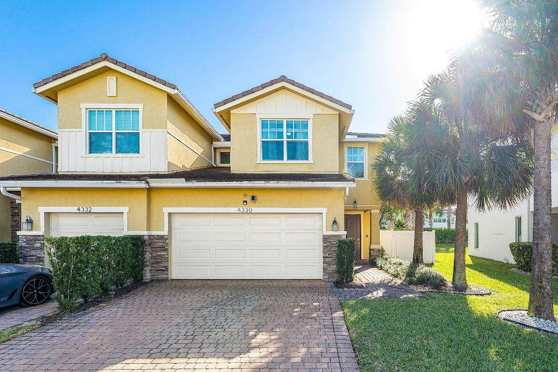 4330 Lago Drive - Photo 1