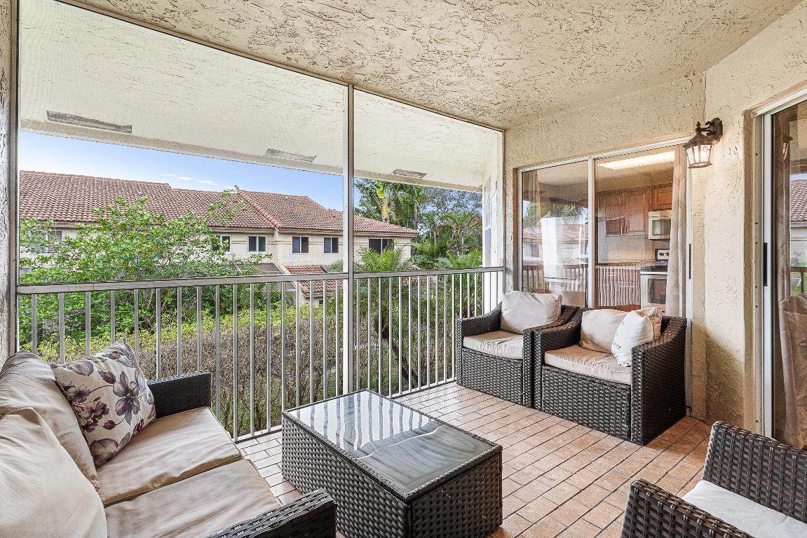 6626 Via Regina - Photo 1