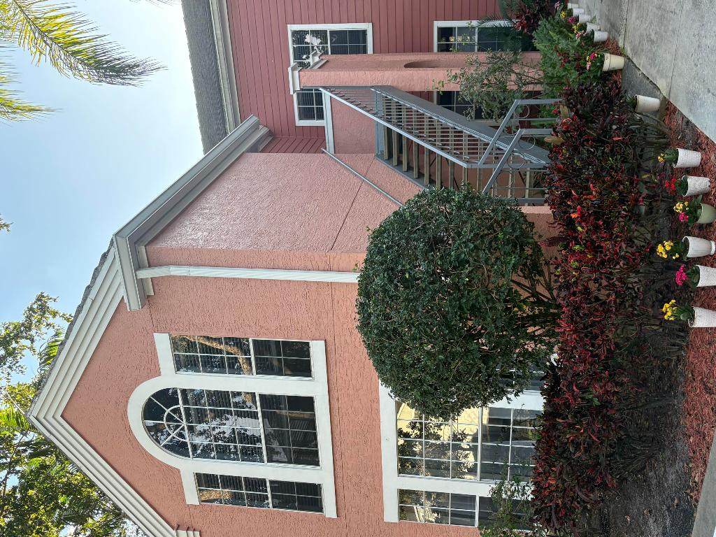 1001 Crystal Way - Photo 1